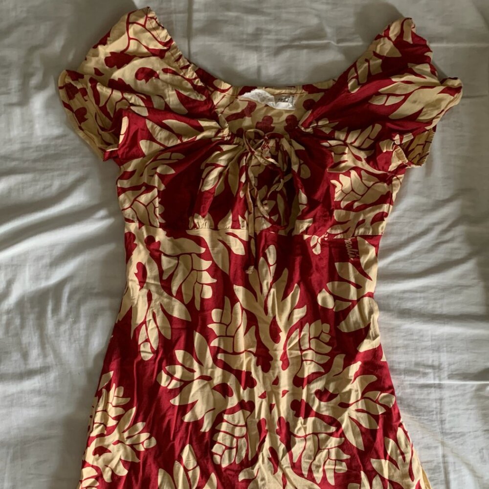 Manuhealii Awapuhi Vintage Dress